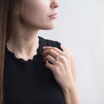 Серебряное кольцо "Шар" Серебряное кольцо "Шар" - Ювелирные изделия Mono
