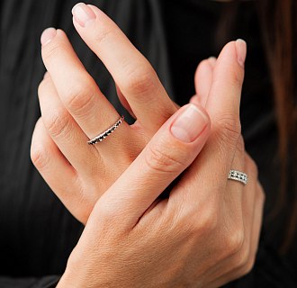 Золота каблучка з чорними діамантами кб0657ca №7