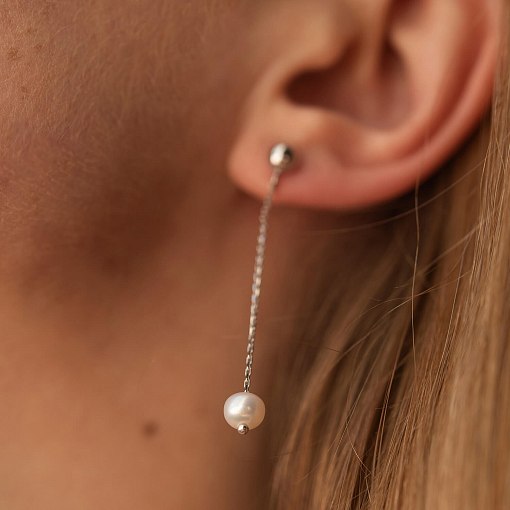 Серьги - пусеты "Жемчужина на цепочке" в белом золоте с08313 4