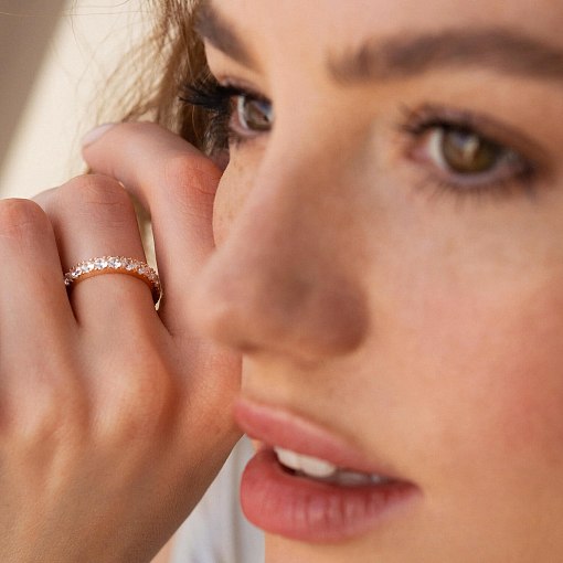 Каблучка з доріжкою каміння в червоному золоті (фіаніти) к07388 10