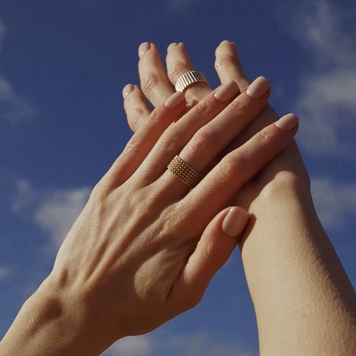 Широка каблучка 