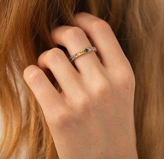 Золота каблучка з доріжкою різнокольорових каменів к07526 №4