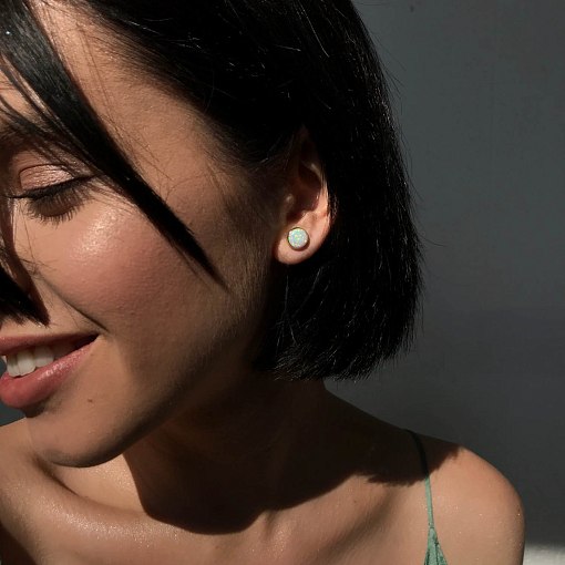 Золотые серьги-пусеты "Сияние" (синт. опал) 9 мм с07746 13