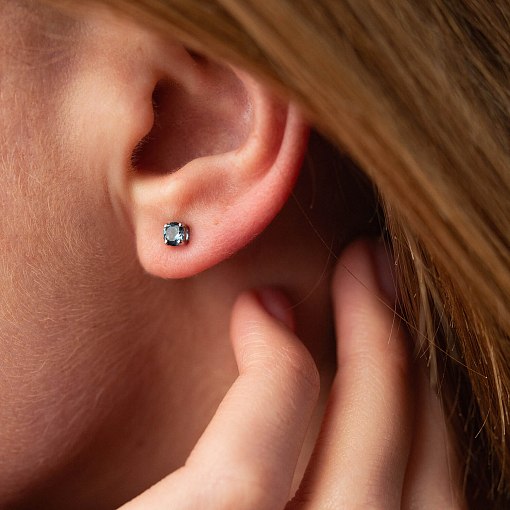 Золотые серьги - пусеты (топаз "Лондон голубой") сб0115gl 2