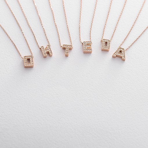 Кольє з буквою 