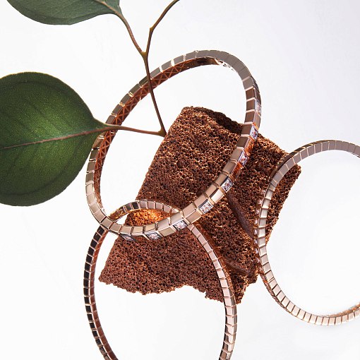 Жесткий золотой браслет "Кубики" б05613 9