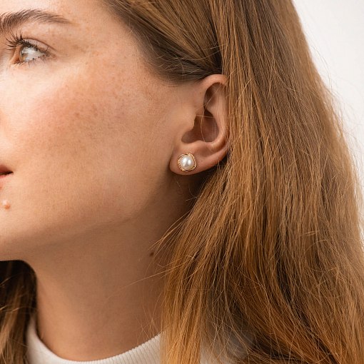 Золотые серьги - пусеты с жемчугом с09105 4