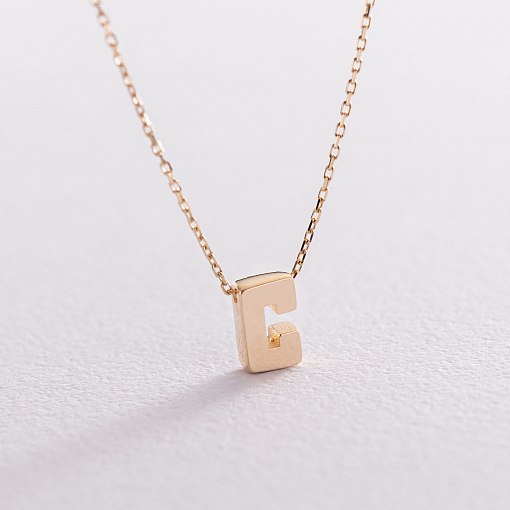 Колье с буквой "С" в желтом золоте кол01164С