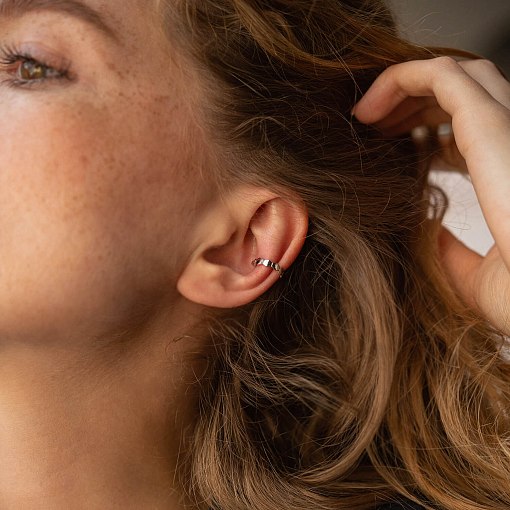 Серьга - каффа "Грани" в белом золоте с08163 2