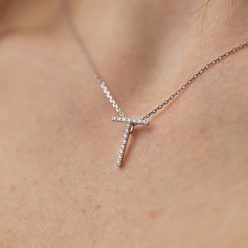 Золоте кольє з літерою 