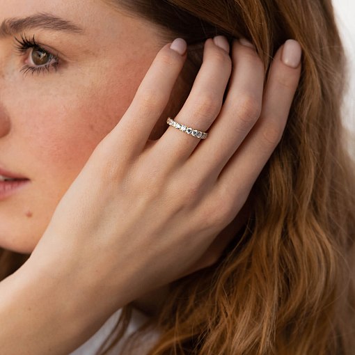 Каблучка з доріжкою каменів в жовтому золоті (фіаніти) к07389 2