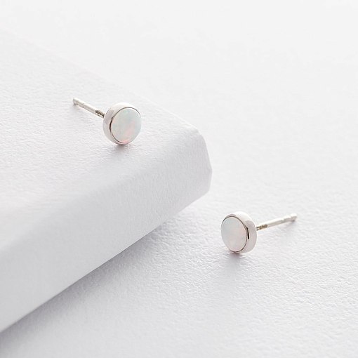 Золотые серьги-пусеты "Сияние" (синт. опал) 6 мм с05474 11