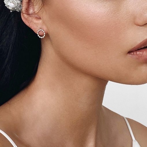 Серьги-пусеты "Гармония" в белом золоте с06903