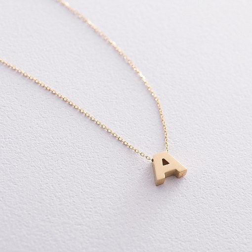 Кольє з літерою 