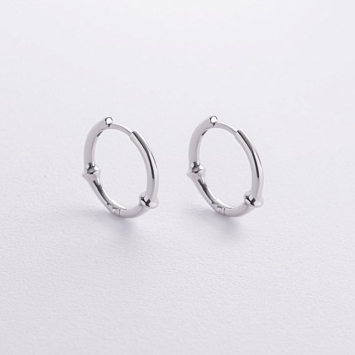 Серьги - кольца "Bamboo" в белом золоте с09110