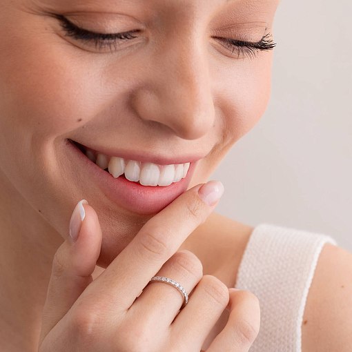 Каблучка в білому золоті з діамантами 220971121 4