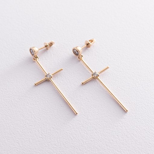 Серьги - пусеты "Кресты" в желтом золоте (фианиты) с07369