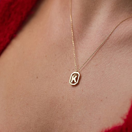 Кольє з літерою 
