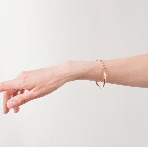 Жесткий золотой браслет "Кубики" б05613 12