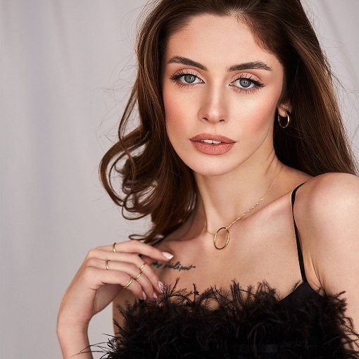 Тонка Каблучка 