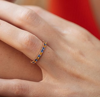 Кольцо с дорожкой голубых и желтых камней (красное золото) 815к №2