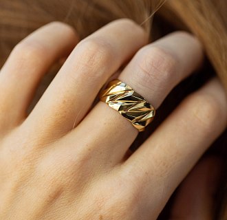 Широкое кольцо "Odette" в желтом золоте к07956 №5