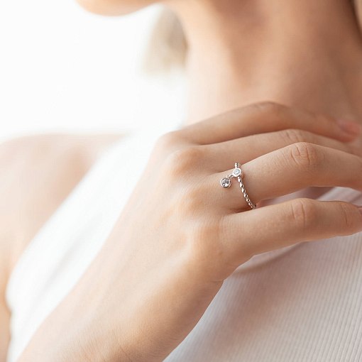 Кольцо в белом золоте с фианитами к07056 2