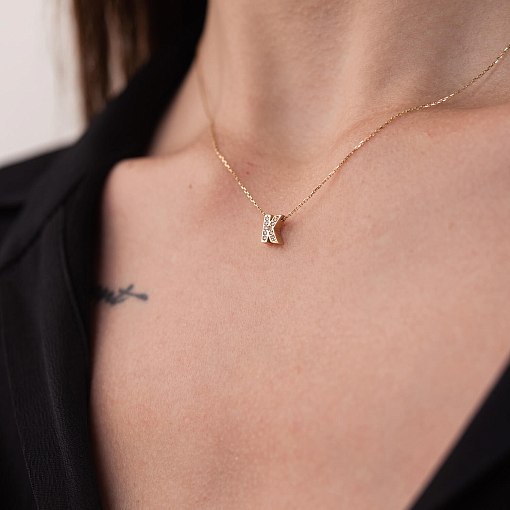Кольє з буквою 