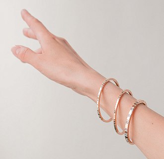 Жесткий золотой браслет "Кубики" (фианиты) б05612 №5