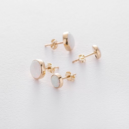 Золотые серьги-пусеты "Сияние" (синт. опал) 9 мм с07746 9