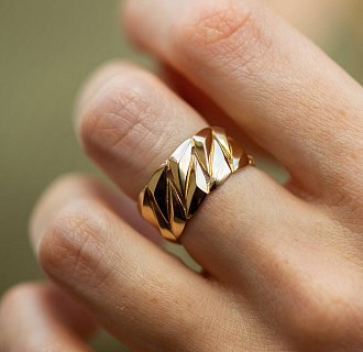 Широкое кольцо "Odette" в желтом золоте к07956 №4