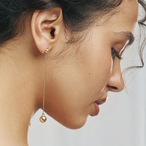 Серьги - пусеты "Margo" с шариками на цепочке (желтое золото) с08240