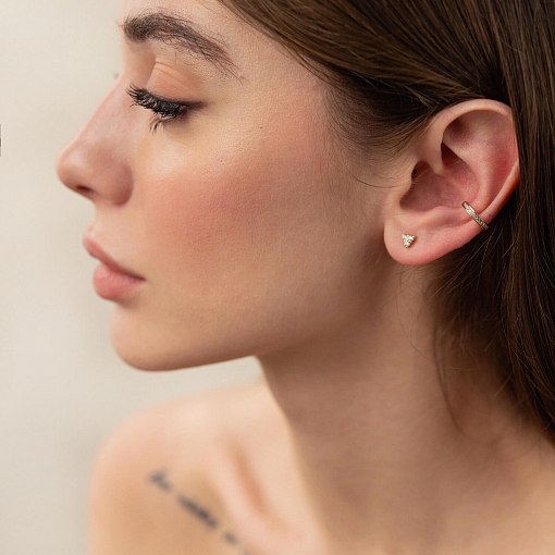 Серьга каффа в желтом золоте с фианитами с06359 2