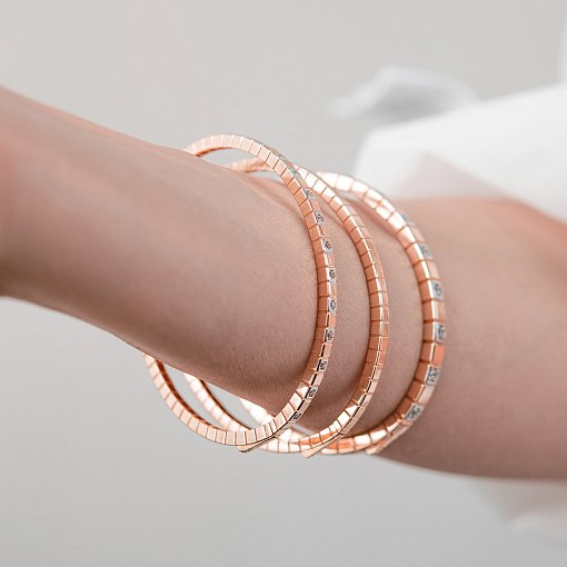 Жесткий золотой браслет "Кубики" (фианиты) б05612 7